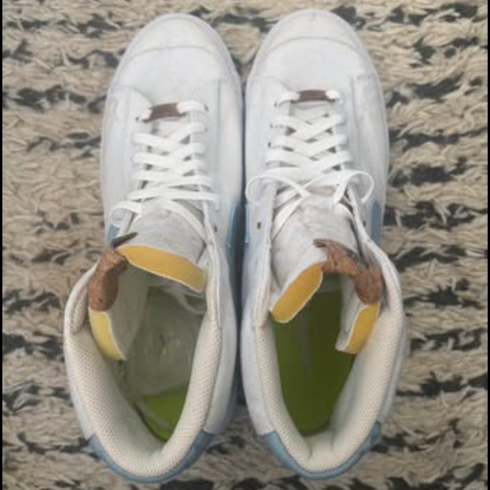 Nike White Indigo Sneakers - Picture 4 of 4